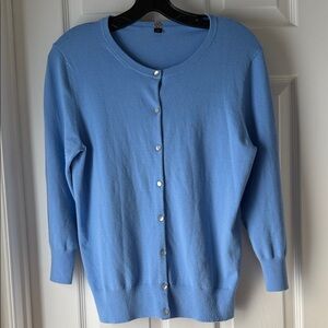 Ann Taylor Sky Blue Button-Front, 3/4 Sleeve Women's Cardigan- size Medium. EUC